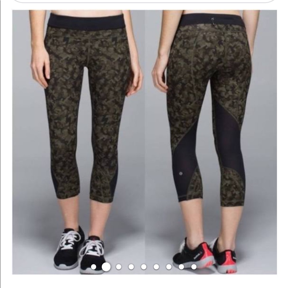 Lululemon Run Inspire size 4 camo legging
